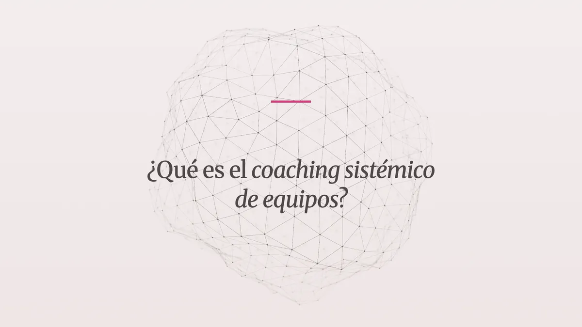 Piezas de puzzle sueltas que aún no encajan, metáfora de un equipo antes del coaching sistémico de equipos